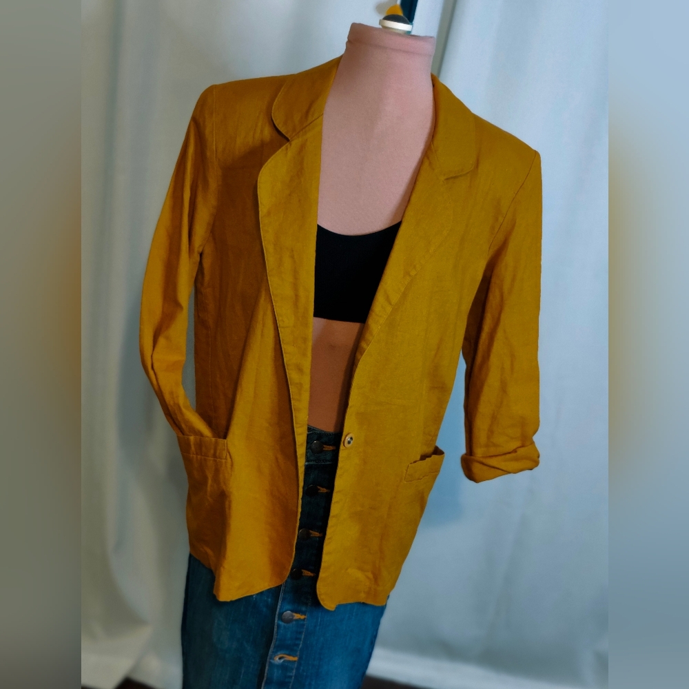 linen blazer minimalist long line  mustard transition pockets luxury Vintage 80s